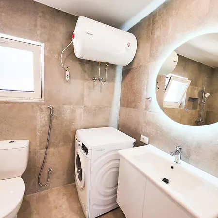 Апартаменты Rooftop Sweet Тирана